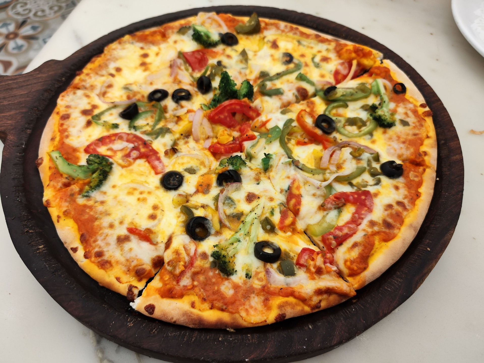 Veg Farms Fresh Pizza in hot pan